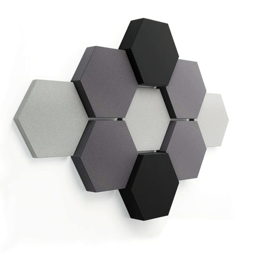 Velvet Hexa Light (9er-Set) in Grey: Sechseck-Anordnung aus hellgrauen, grauen und dunkelgrauen Paneelen mit zwei schwarzen Akzenten