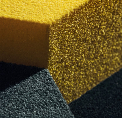 Velvet Hexa: Samtoberfläche und Kante, nah