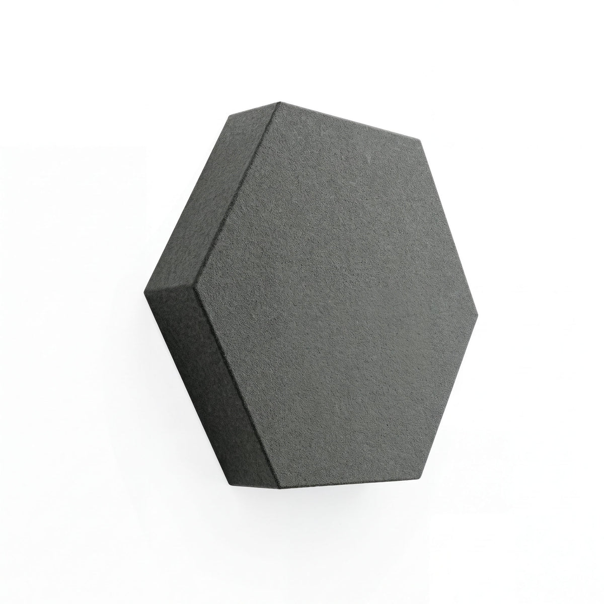 Velvet Hexa Akustikelement in Concrete, Sechseck mit Samtoberfläche, Schrägansicht