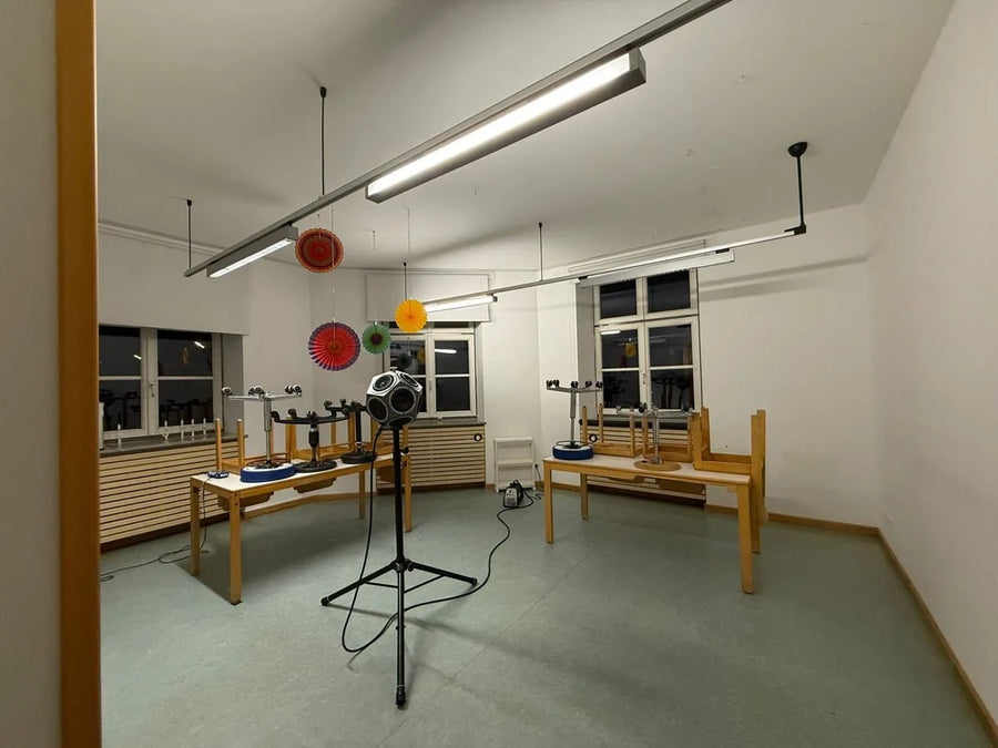 Reverberation measurement in the group room of the Blindeninstitut before the acoustic treatment